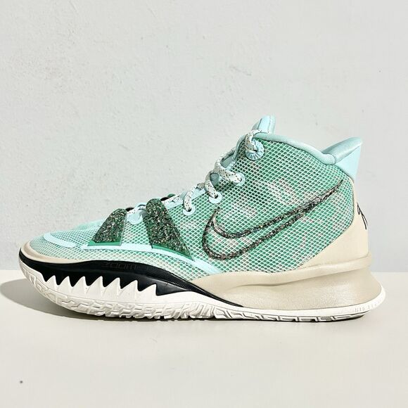 Nike Kyrie 7 “Copa” Men’s Size 7.5 Women’s 9 Cushioned Basketball Shoes main image 8
